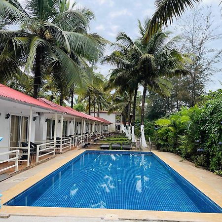 Arabian Sea Beach Resort มอร์จิม ภายนอก รูปภาพ