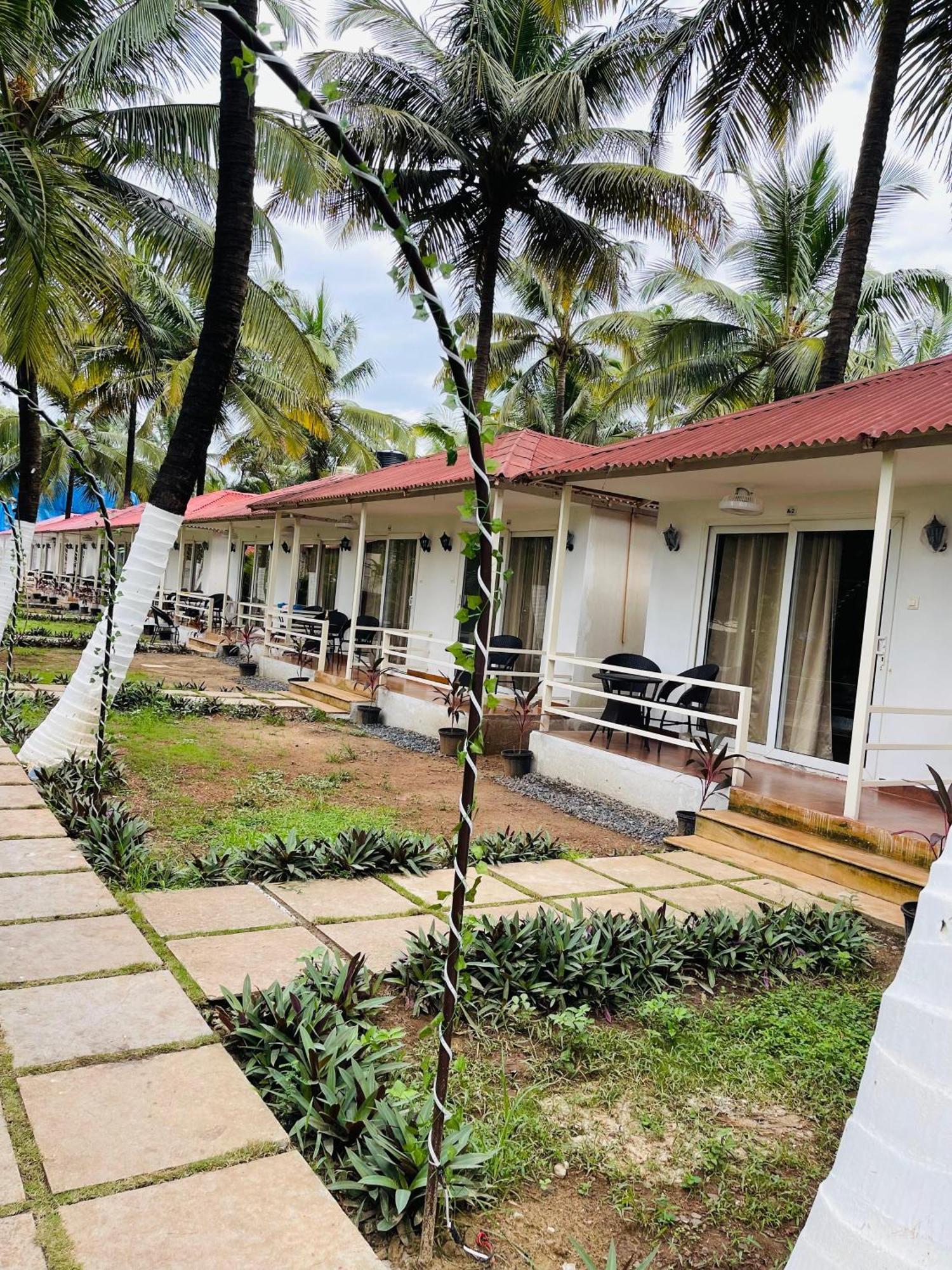 Arabian Sea Beach Resort มอร์จิม ภายนอก รูปภาพ