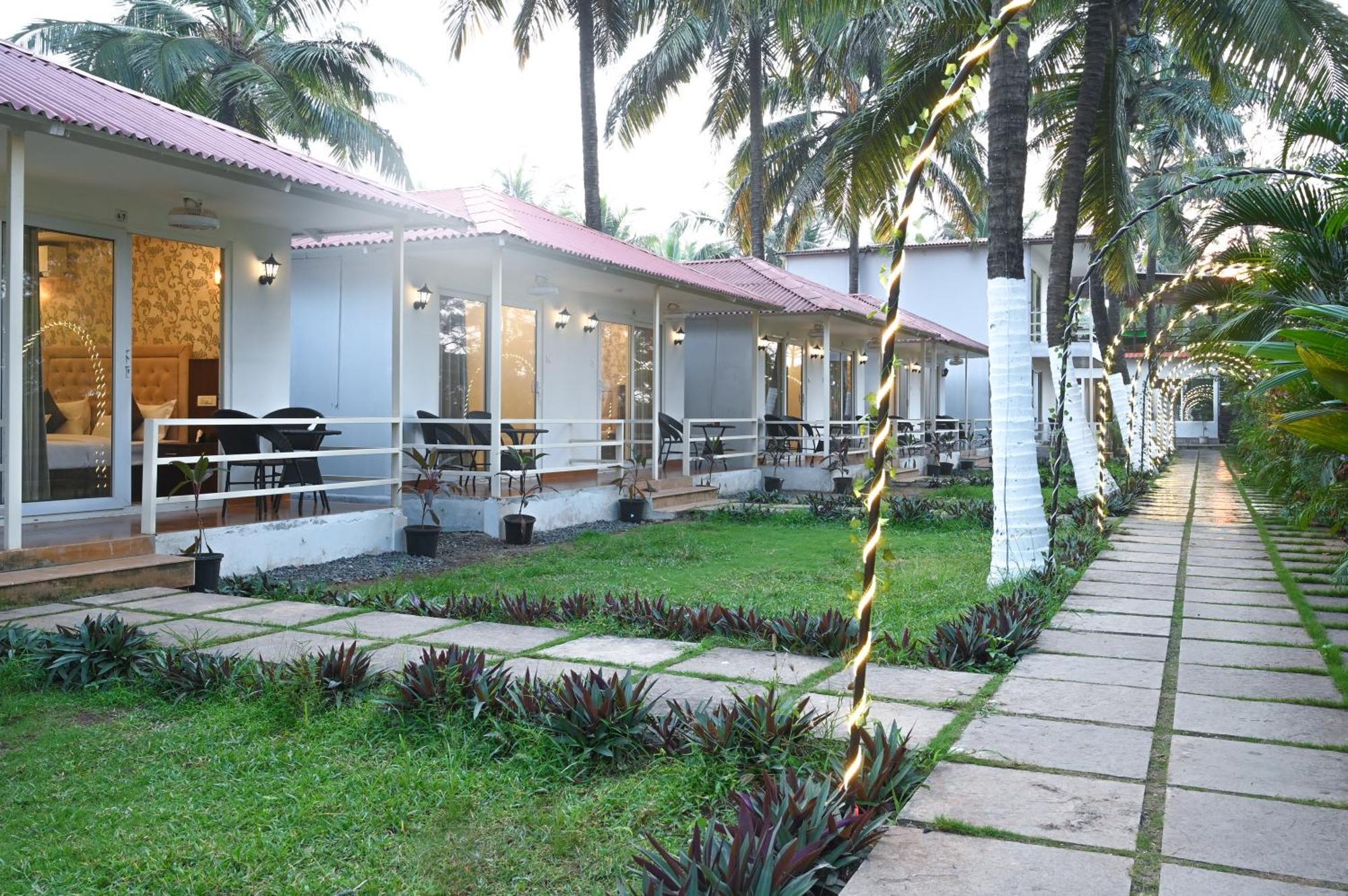 Arabian Sea Beach Resort มอร์จิม ภายนอก รูปภาพ