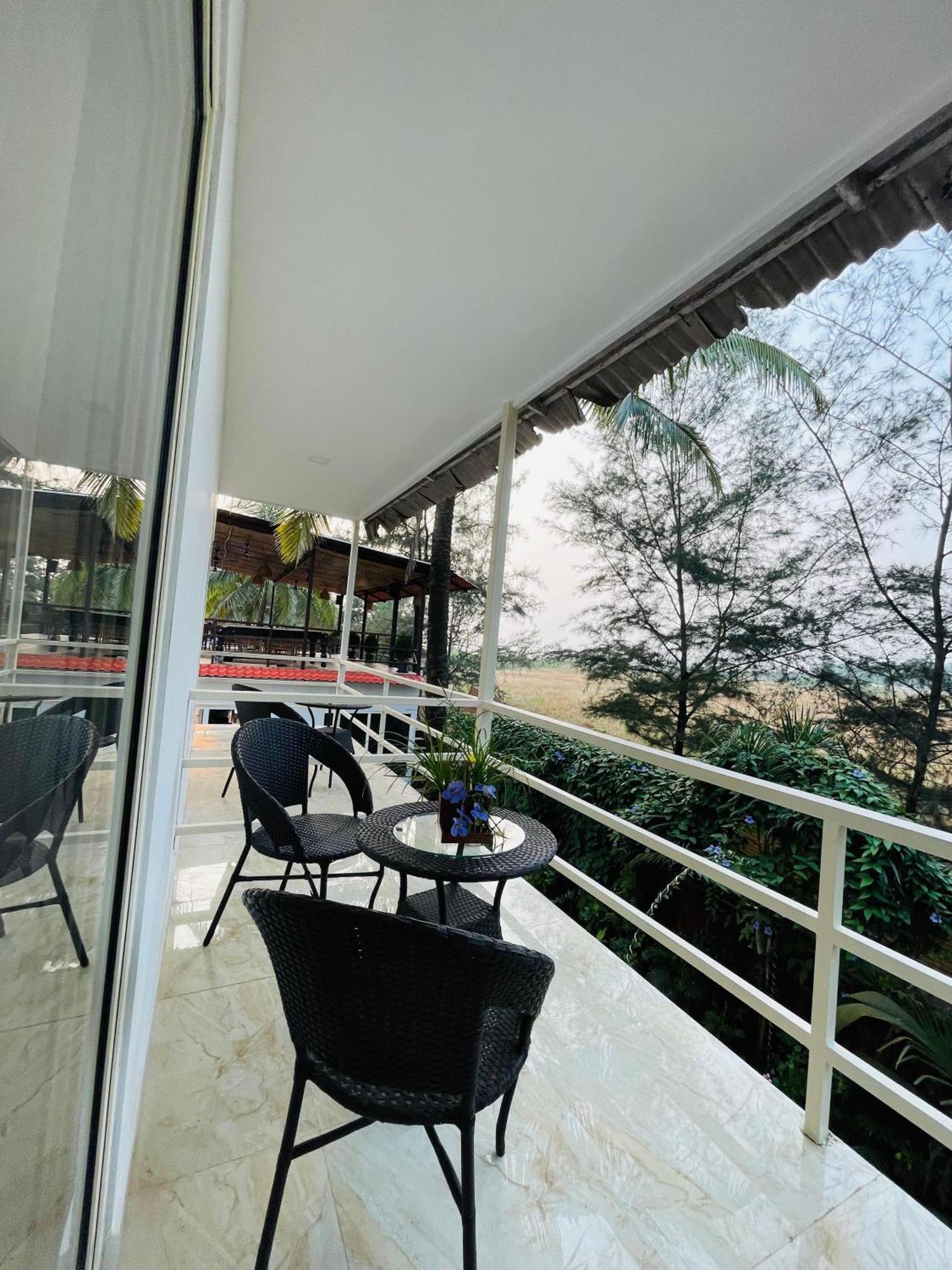 Arabian Sea Beach Resort มอร์จิม ภายนอก รูปภาพ